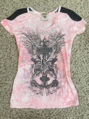 Rare Y2k Grunge Vocal Pink Graphic Rhinestone Winged Cross Tee